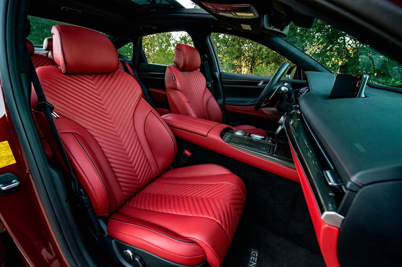 2024년형 제네시스 G80 내부디자인