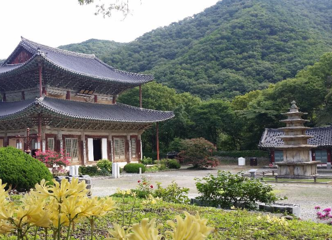 충남 무량사 템플스테이 가격 예약 바로가기