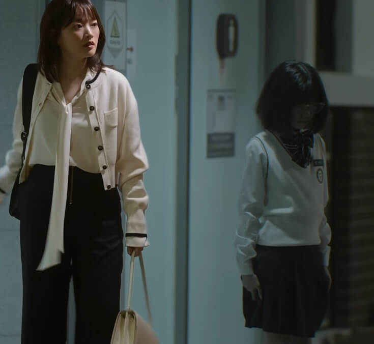 다해와 이나가 서있는 모습