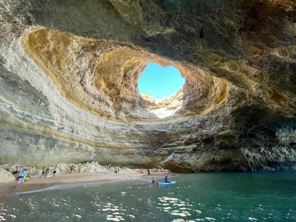 베나질 동굴 관련 사진