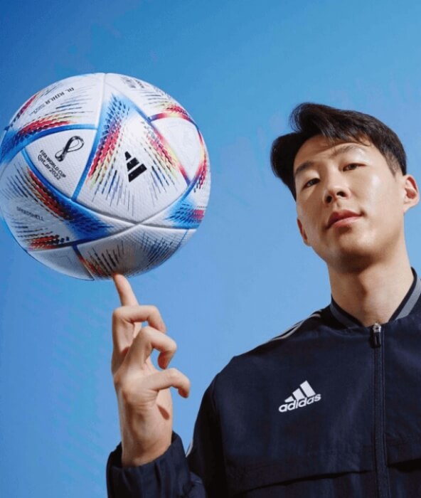 손가락으로-공-돌리는-손흥민