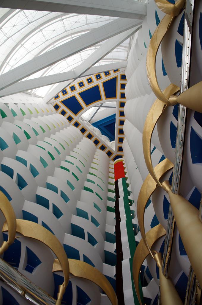 버즈알아랍 호텔 내부