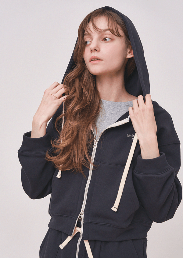 금주를 부탁해 4회 최수영 후드집업