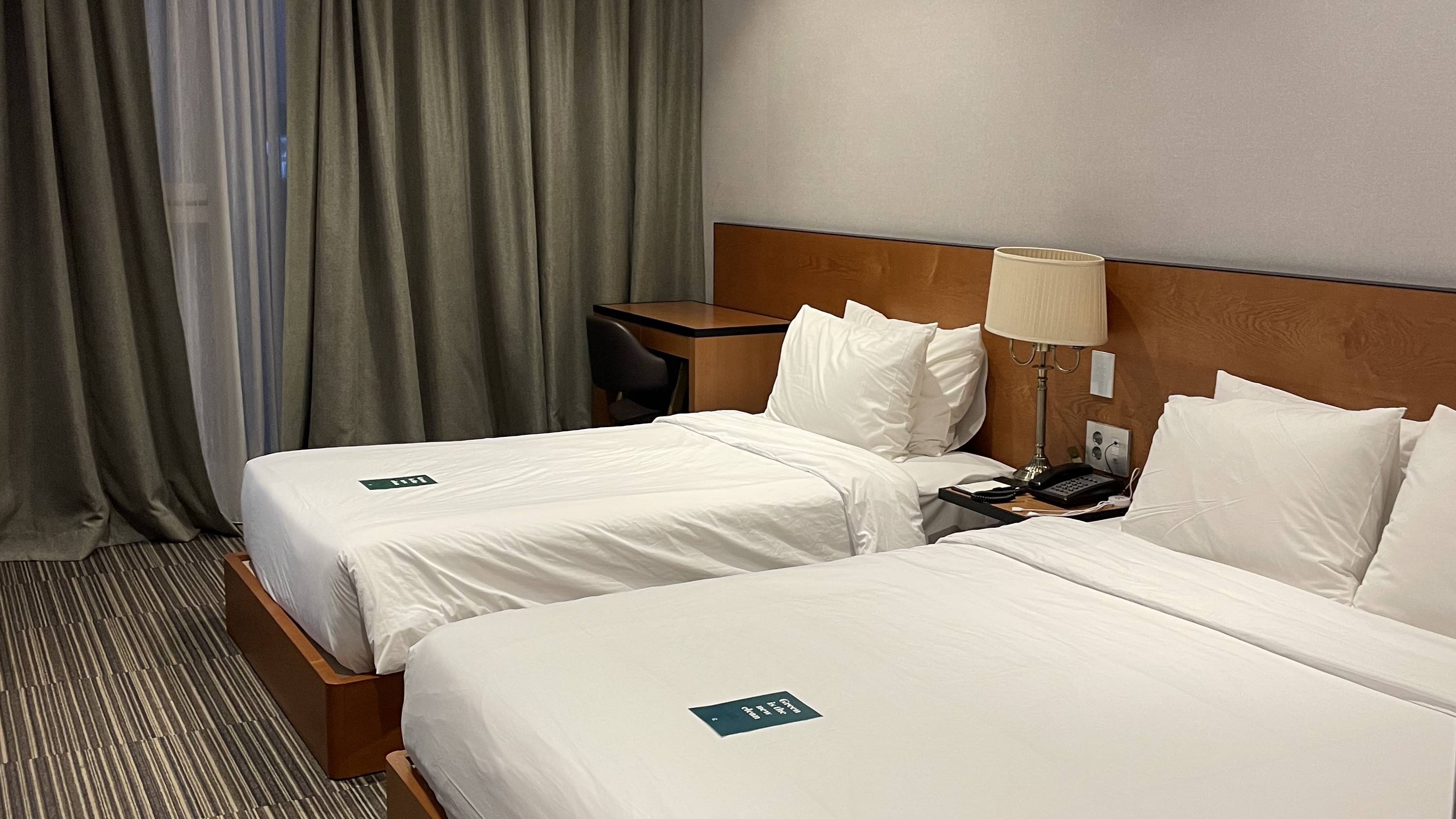 인천공항-근처-가성비-호텔-골든튤립