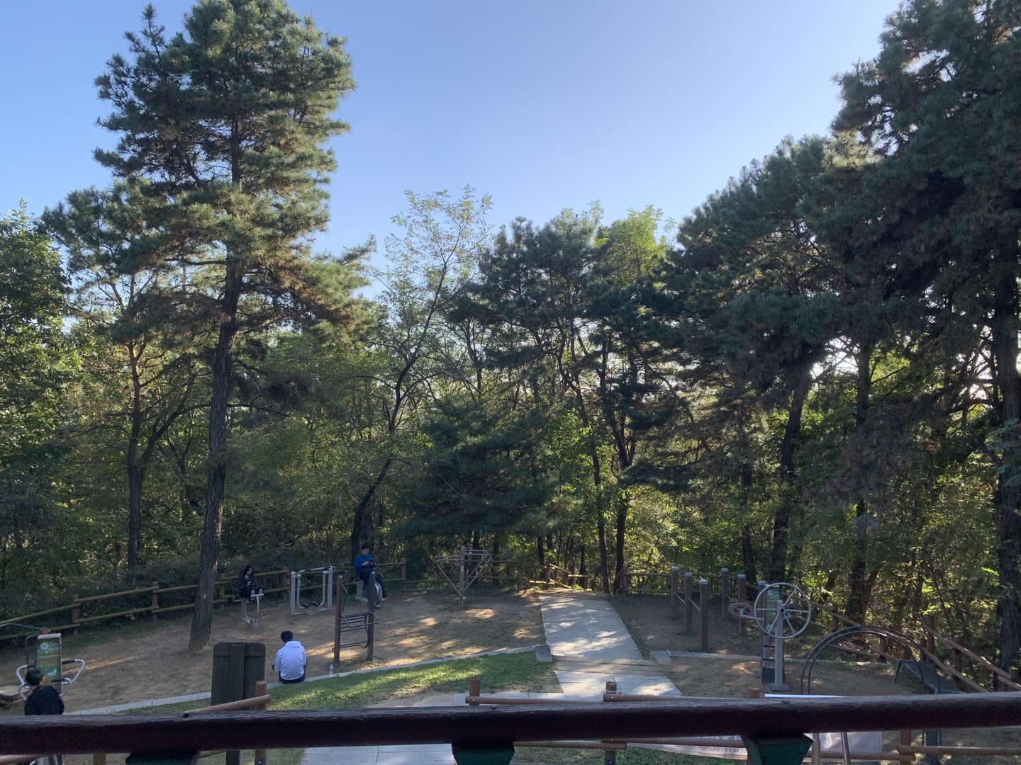 반석산 팔각정