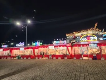 여수 낭만포차 거리 밤바다 해산물 향연_3