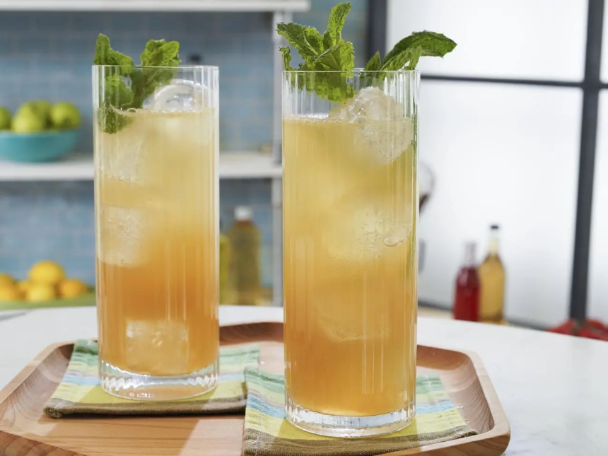 하이볼 &ndash; 가볍고 청량한 위스키 칵테일의 매력