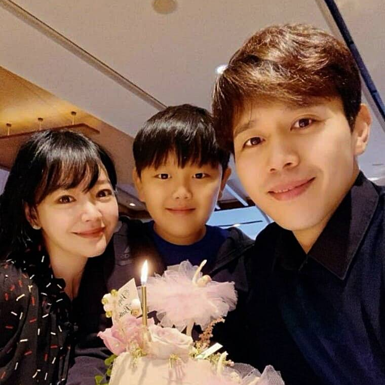 뮤지컬-배우-김소현-남편-손준호-아들