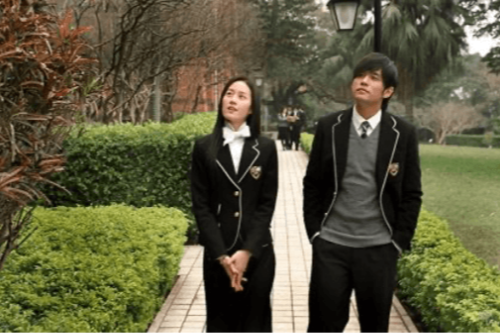 단수이-말할-수-없는-비밀-영화-촬영지-대만-타이베이-근교-당일치기-여행-홍마오청-진리대학-담강중학교-소백궁-워런마터우