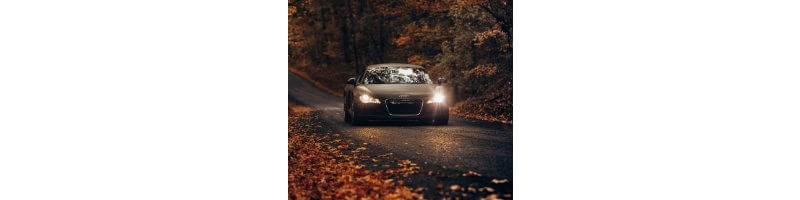 자동차-도로-달리는-모습