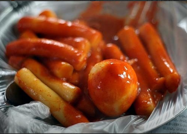 충정로역-철길떡볶이 