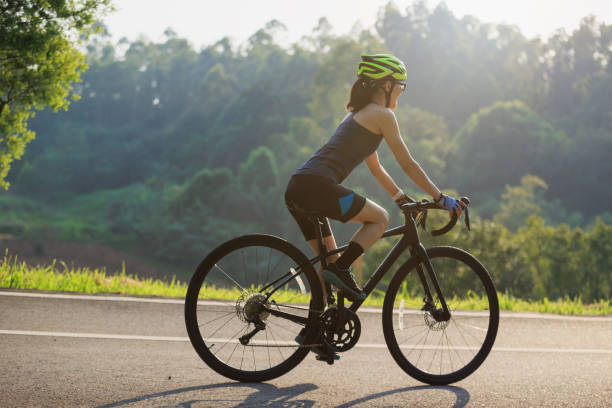 콜레스테롤 낮추는 대표 유산소 운동 자전거 타기