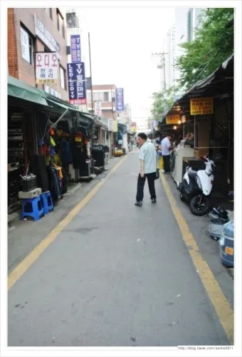 황학동 만물시장 완전 정복 서울 중고 골동품 빈티지 쇼핑 가이드_2