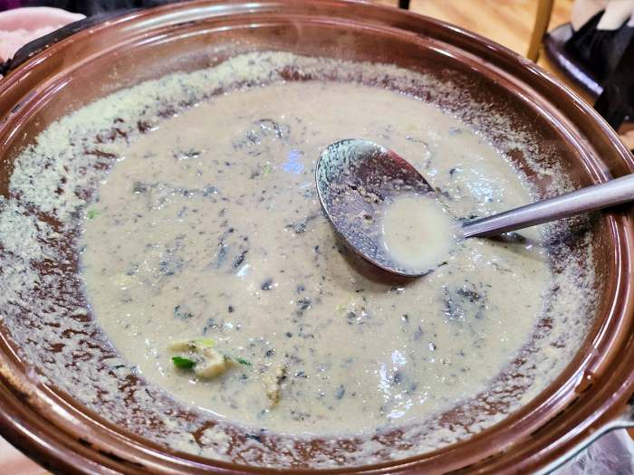 허영만의 백반기행 당진 솔뫼성지 꺼먹지 정식 맛집