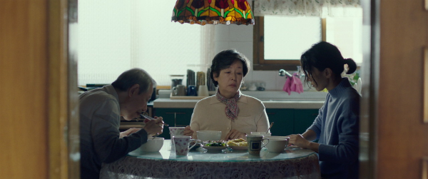 영화-비닐하우스-김서형-양재성