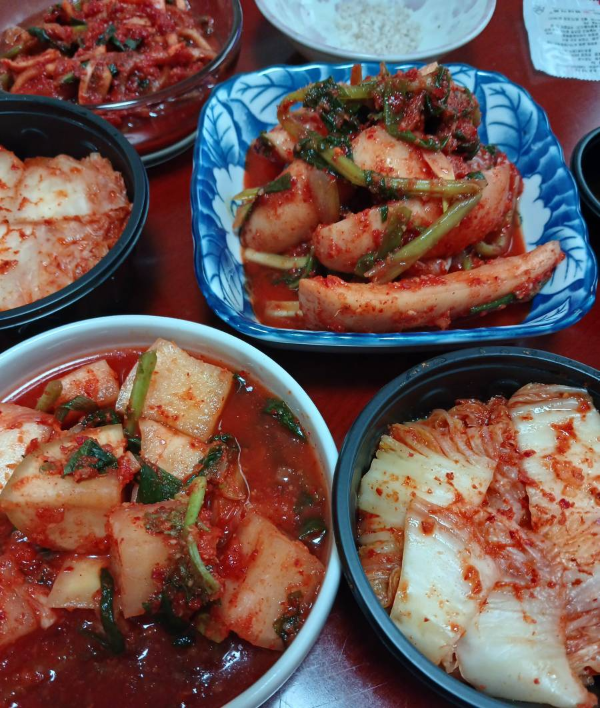 다양한 김치들