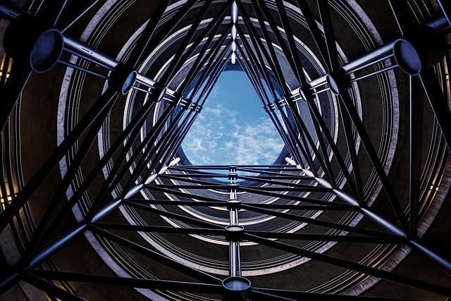 미생물 연료전지에서 다층 전극의 재료 선택 및 조합