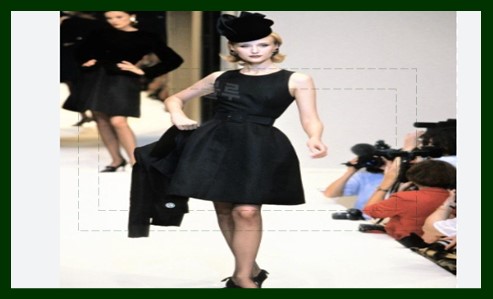 블랙 미니 드레스