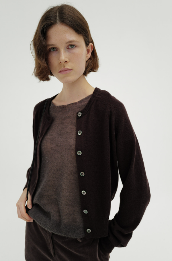 다리미 패밀리 12회 금새록 가디건