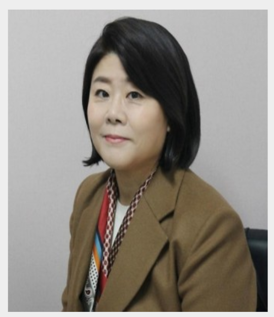 낮과 밤이 다른 그녀 인물관계도