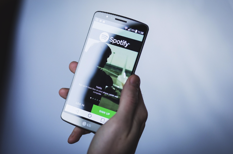 음악을 듣는 방식이 달라지고 있다! 어떤 플랫폼이 가장 강할까?