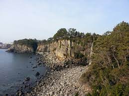 국내 신혼 여행지 추천 BEST 5 - 정방폭포