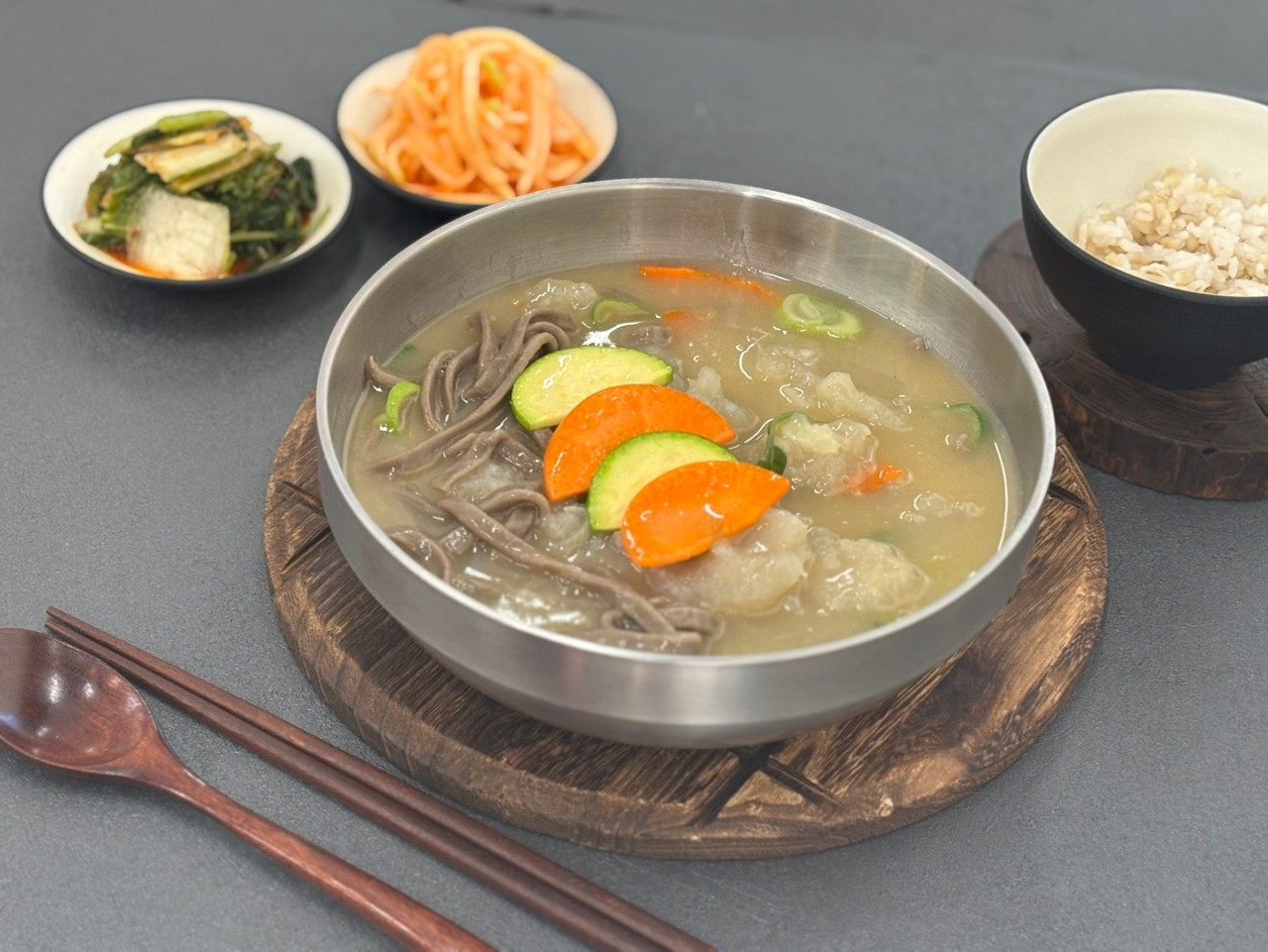 봉평 옹심이 막국수