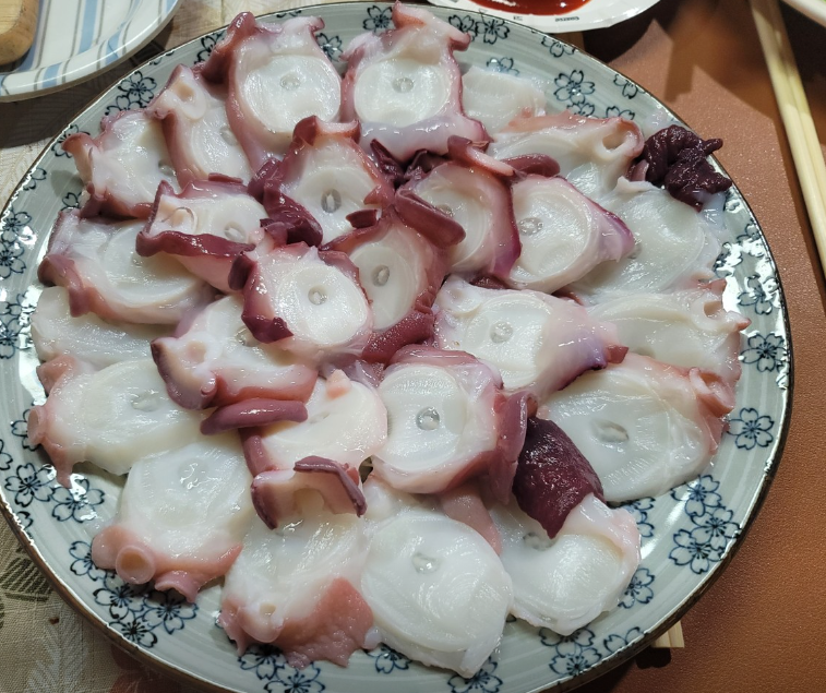 부엉이상회 문어집