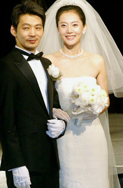 염정아 남편 허일 병원 종합병원 승격 축하!