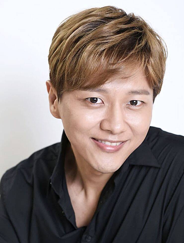 가수-김현성