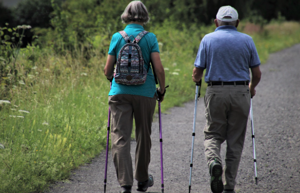 노화로 인한 근력 감소, 어떻게 예방할까? 중장년층 근력 운동 가이드