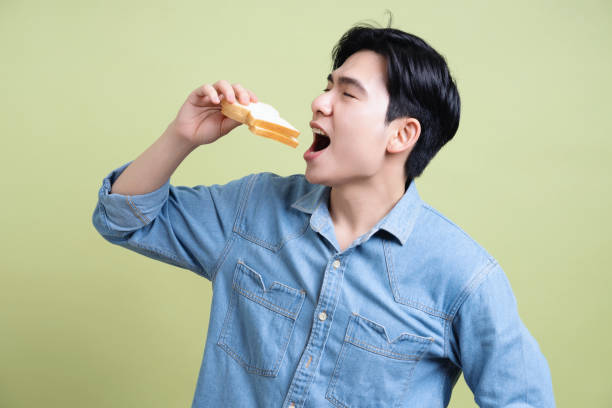 전자레인지로 만드는 고단백 자취생 아침식사