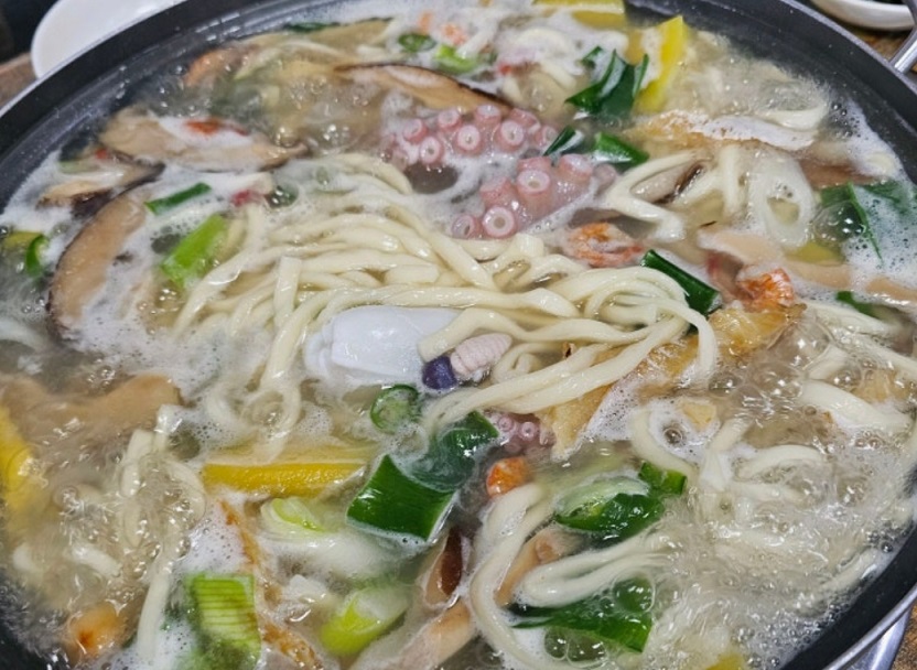 한국인의밥상-낙지칼국수-대성해물칼국수
