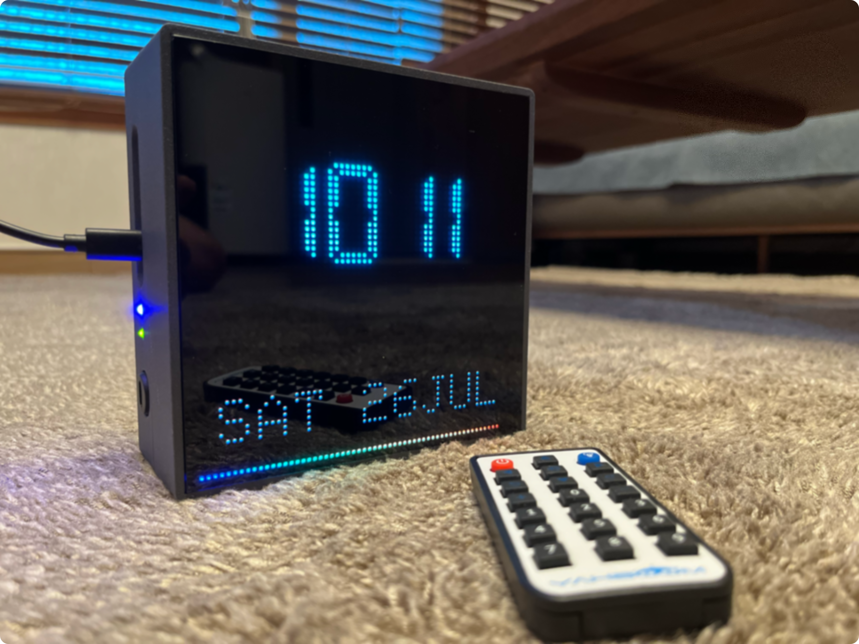 LED Matrix 64x64 스테이션은 모드 변환에 따른 9가지 복합 모드를 가지고 있습니다. 모드간 전환은 IR 리모트 컨트롤러, 내부 버튼 및 MQTT메시지로 변환 될 수 있습니다.