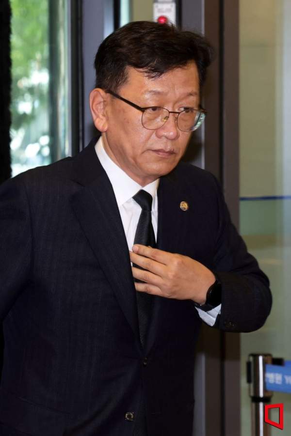 석동현 변호사 프로필