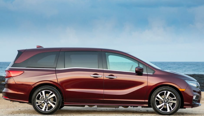 혼다 오딧세이 중고차 가격 시세표 유지비