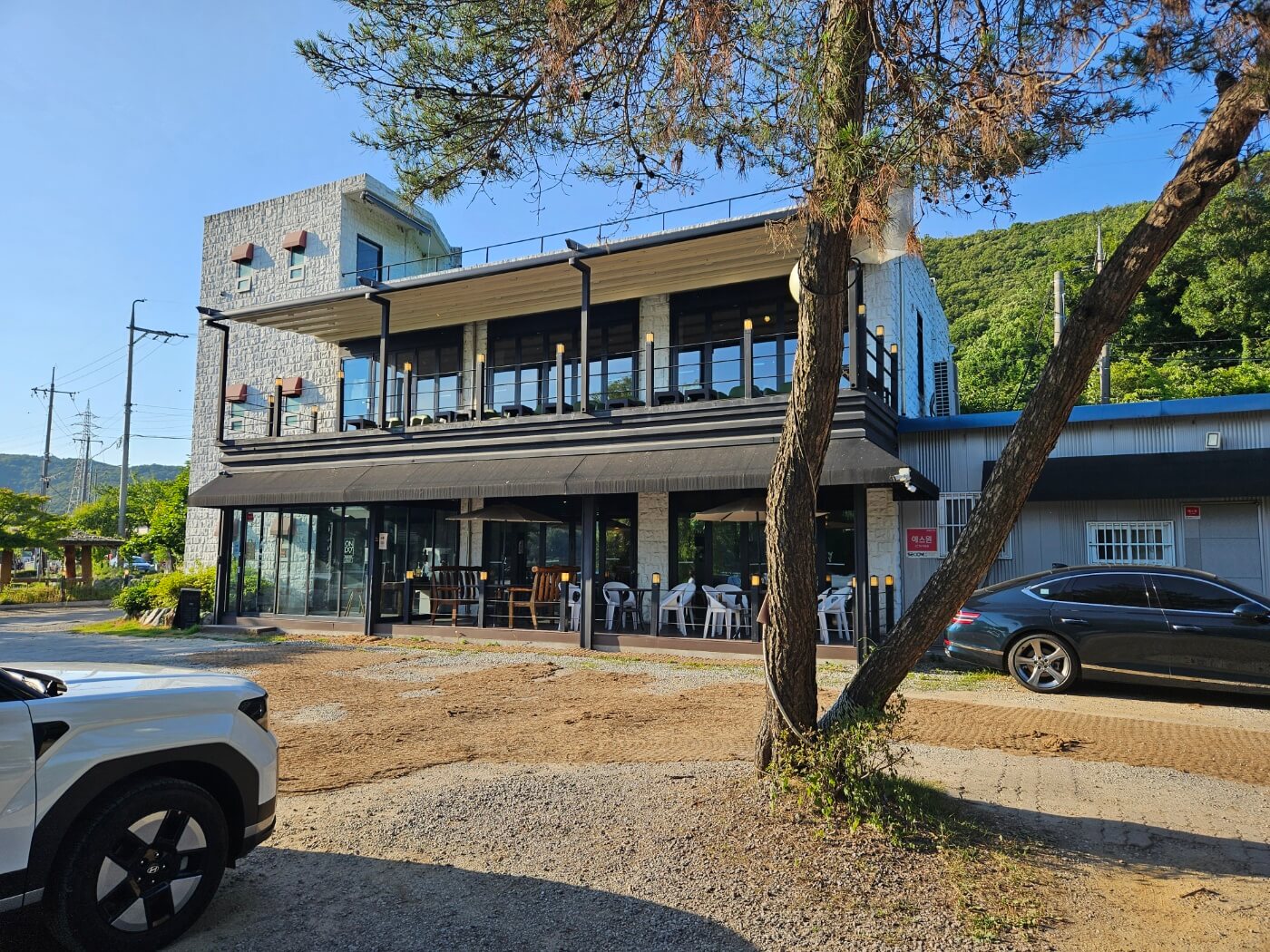 반월호수 카페 온도 외관