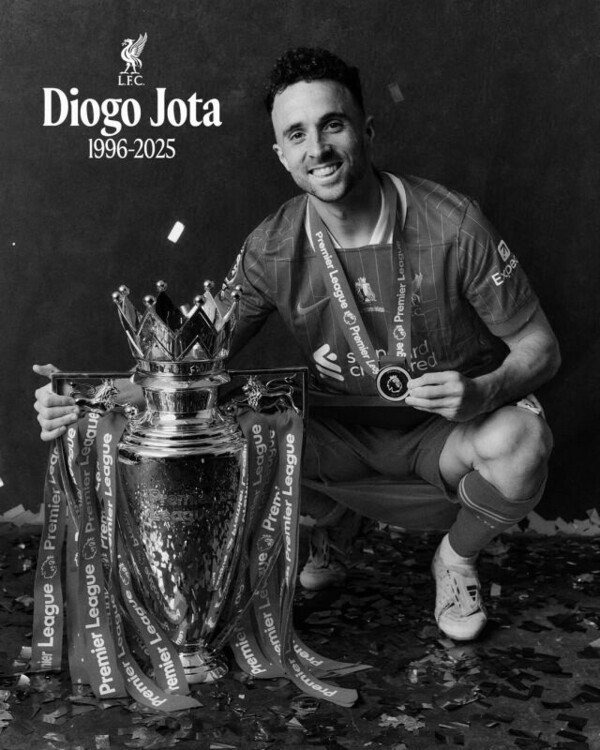 디오고 조타를 추모하는 사진