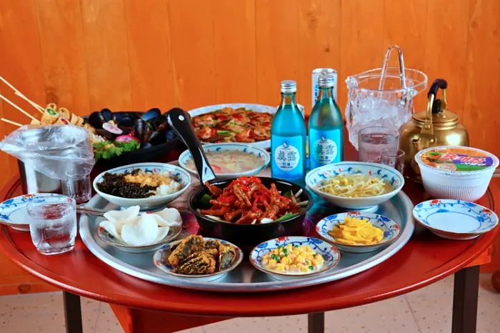주주총회 장동민 통벌꿀집 꿀막걸리 함께 즐기는 매운 양념 닭발 맛집 강남 선릉 실내포차 추천 소개