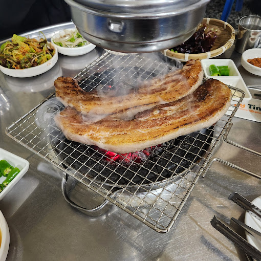 대구 비산동 야장 삼겹살 '기찻길삼겹살'