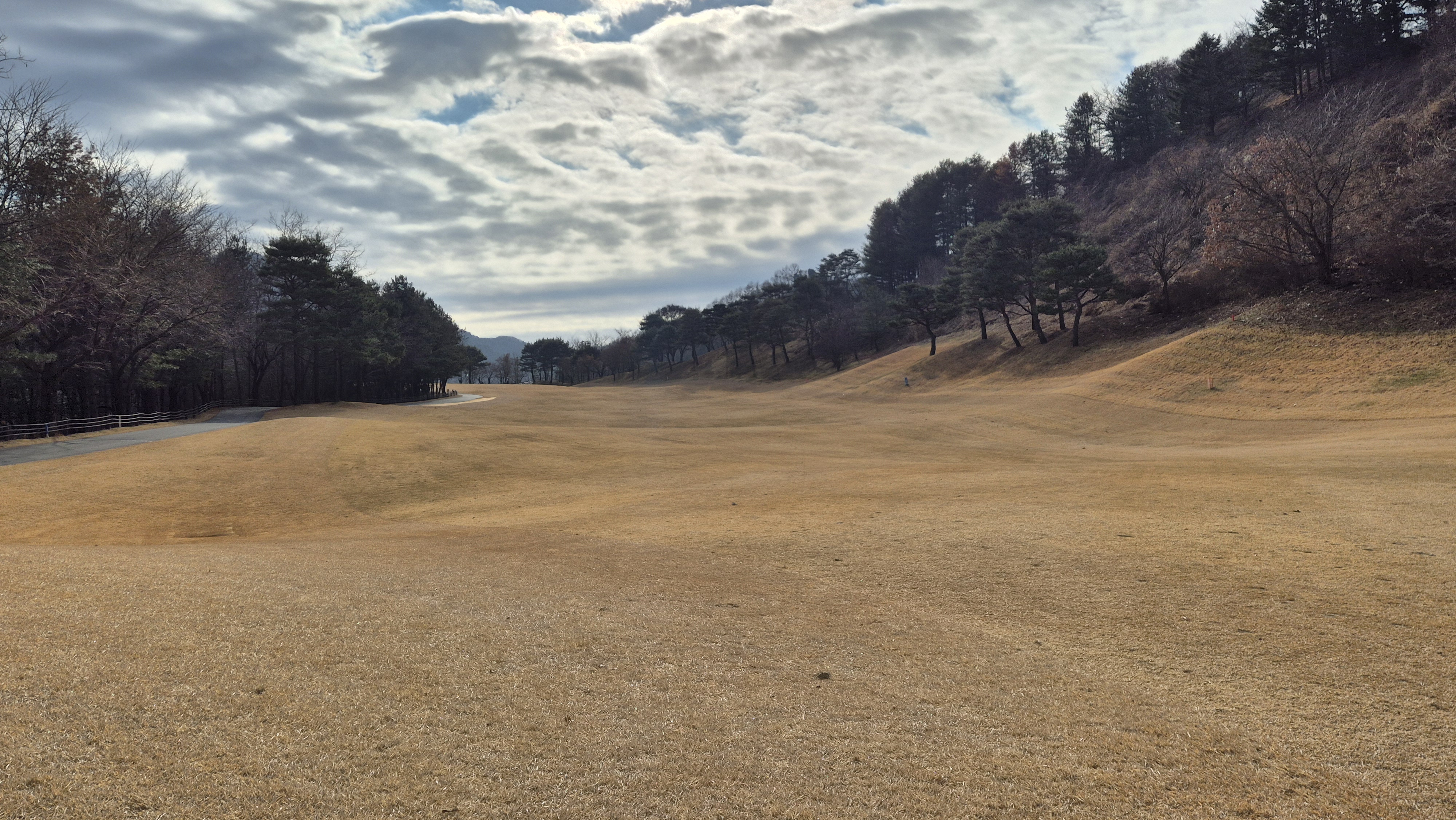 강촌cc 밸리-레이크 코스 사진 및 공략 정보