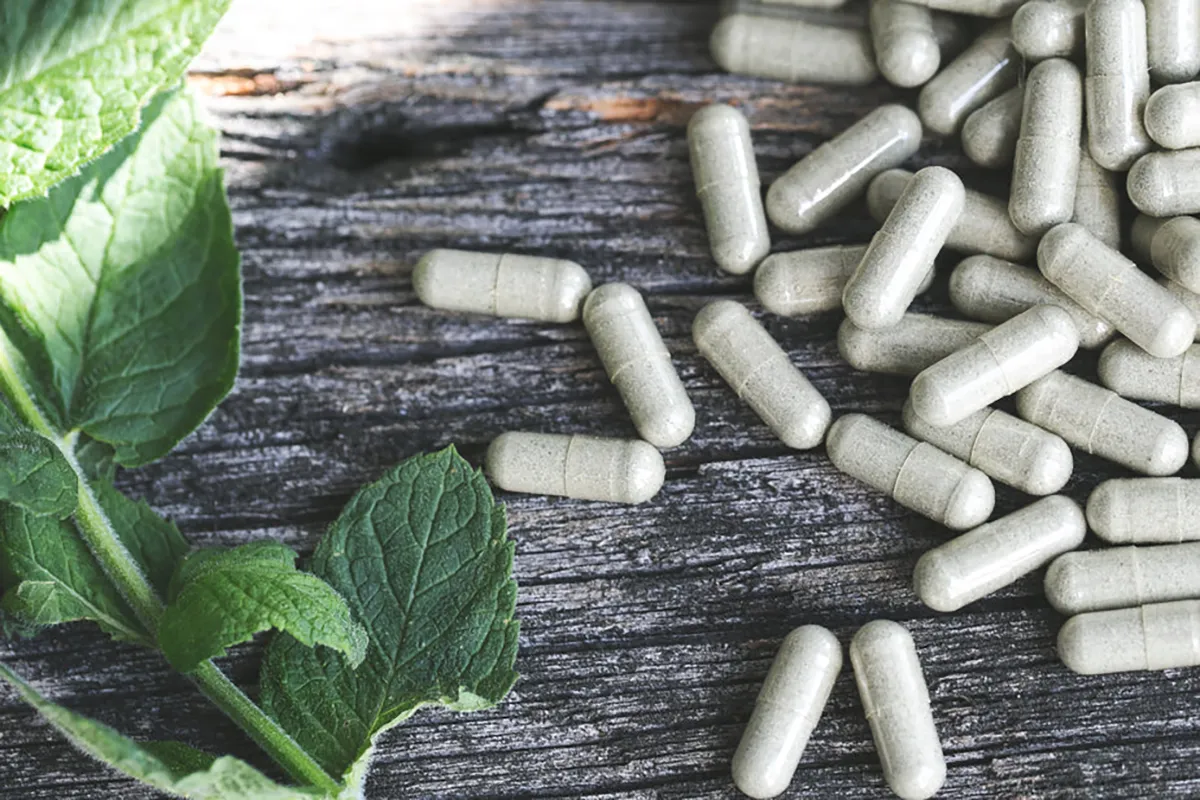 pills and leaves