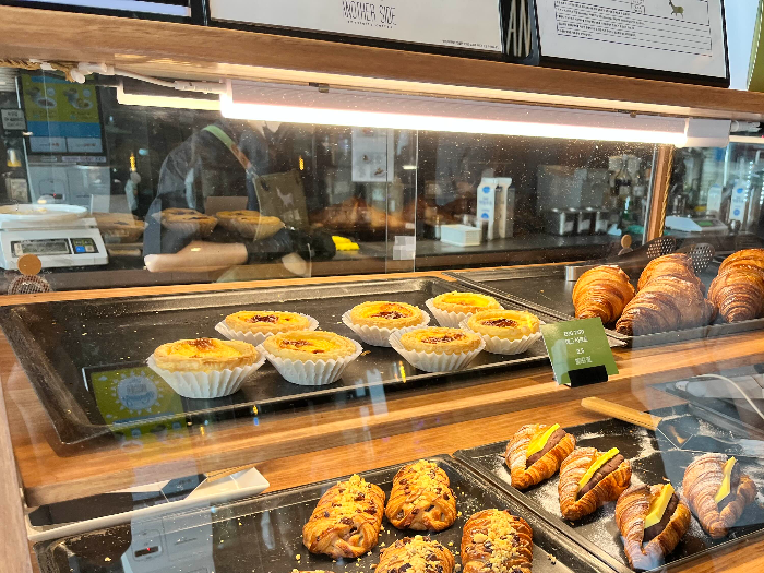 각종 디저트 및 티라미수