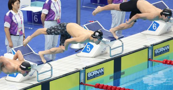 황선우 예선 1위