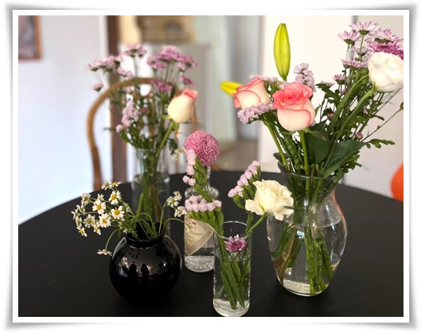 "생화 꽃다발" 특별한 순간을 오래 보관하는 신선함 유지 비결!