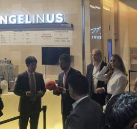 트럼프 주니어 내한, 정용진 회장과 '특급 의리' 과시... 한지희 콘서트 현장 밀착 분석