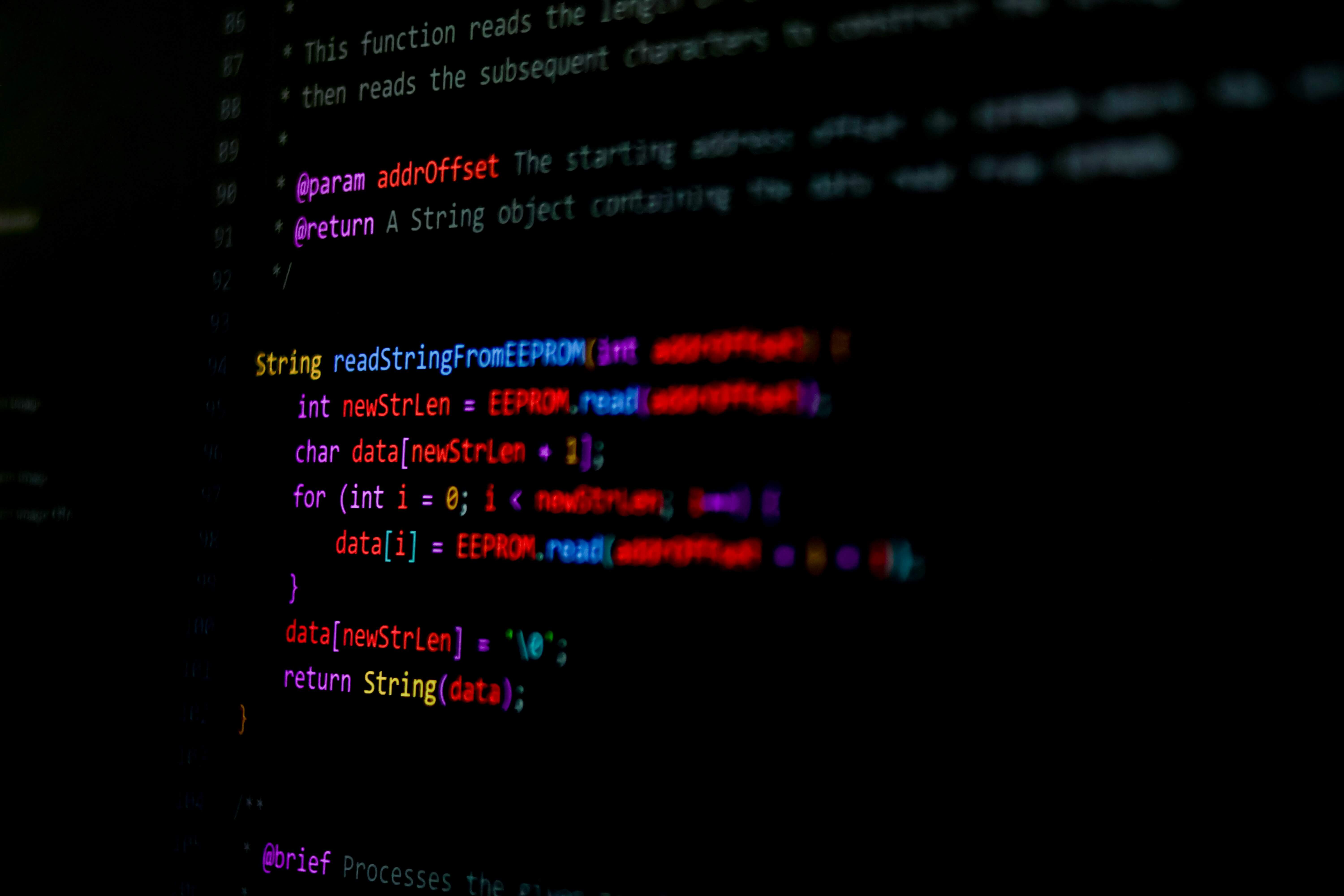 청년 1인가구의 ‘추천 소비 알고리즘' 해체하기|플랫폼 알고리즘과 지출의 상관관계