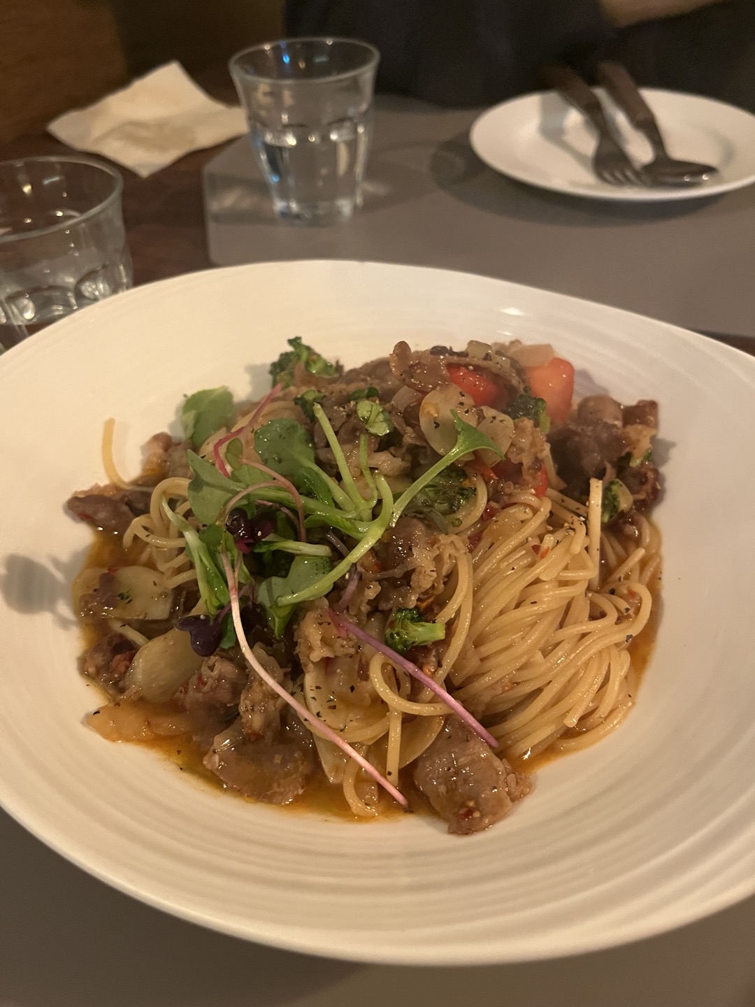 은평구 불광동 브로밀 OIL pasta 차돌박이 오일 파스타