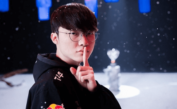 4년 재계약 + 3500킬 = 진짜 레전드