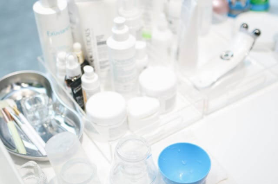 다양한 종류의 화장품 케이스